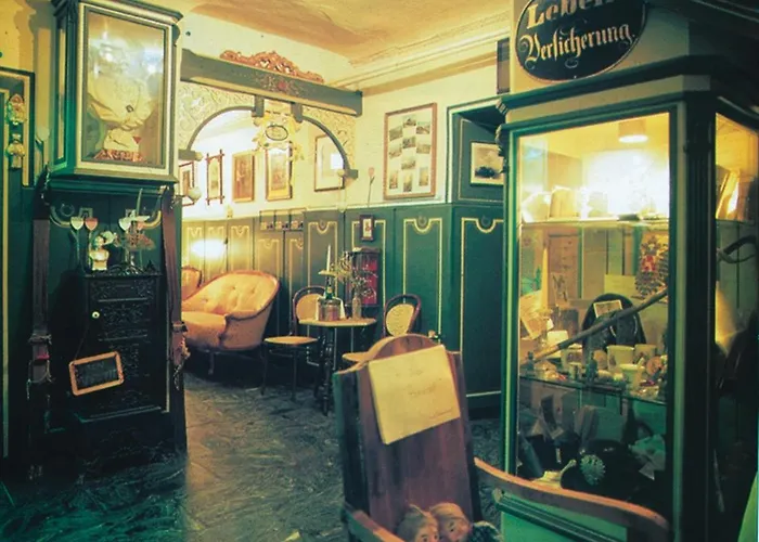 Отель Hotel-restaurant Kaisergasthof 3*